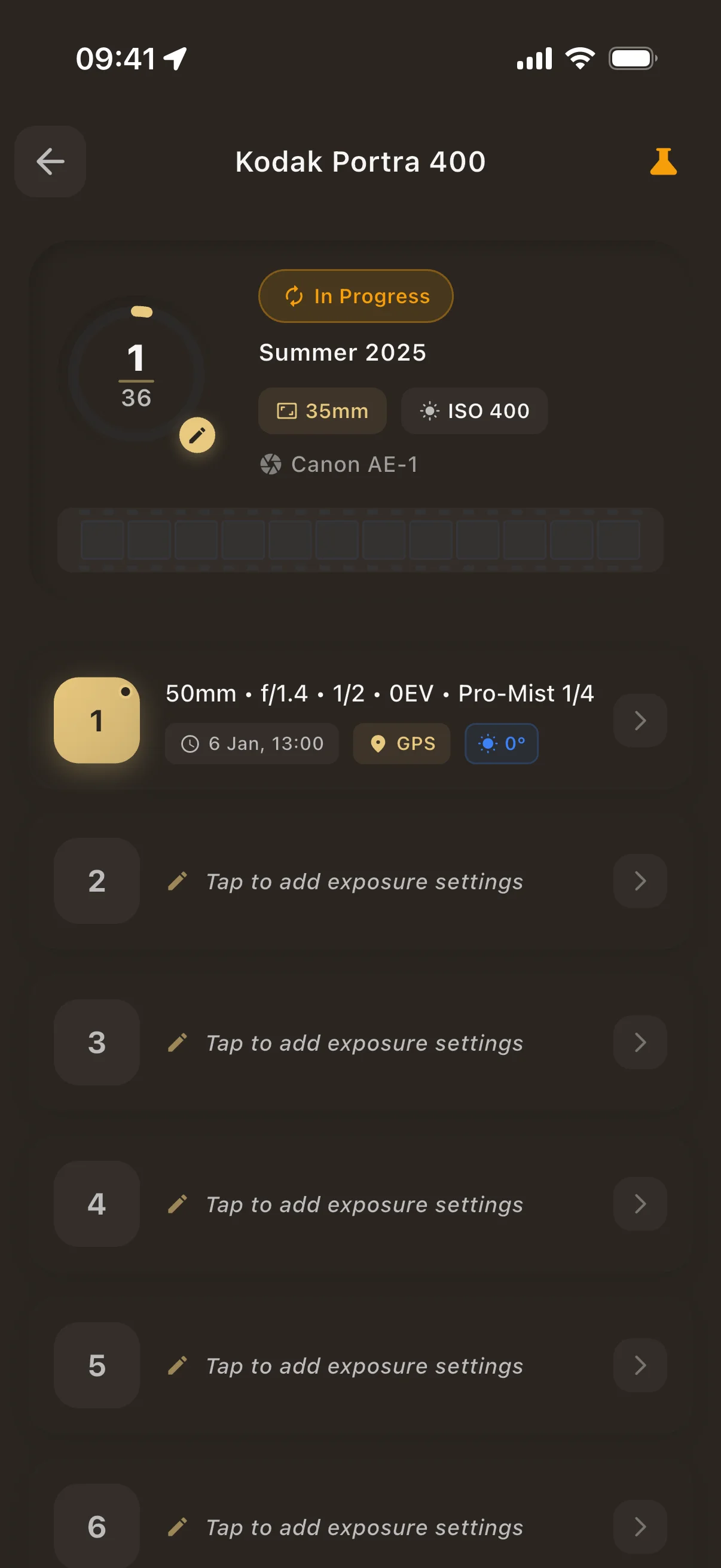Light meter readings saved alongside shot data in Pellica film tracker